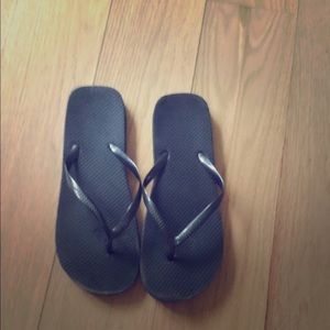 Black flip flops